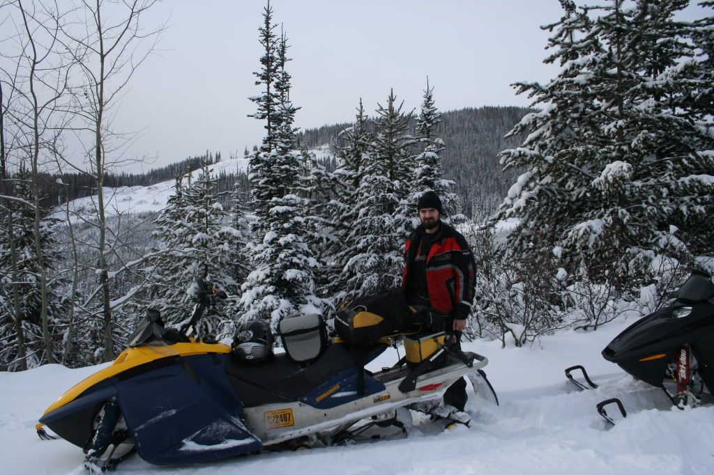 SleddingDec08039.jpg