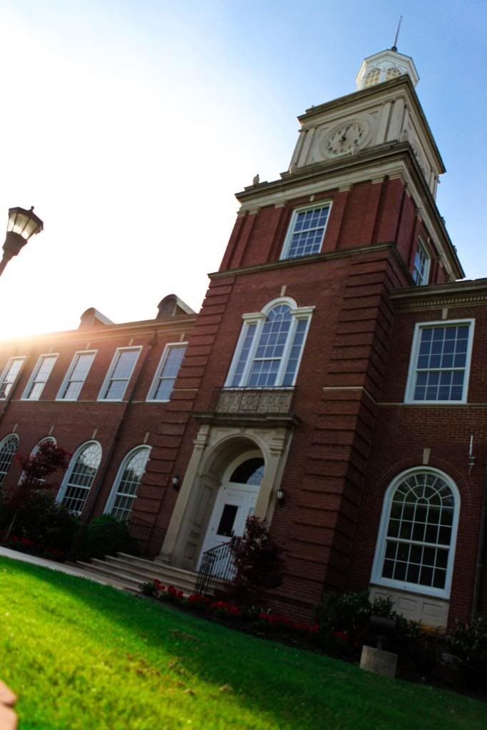 IMAGE: http://i245.photobucket.com/albums/gg48/KevinPourroy/JOEZEV/20090425FirstPictures772-1.jpg