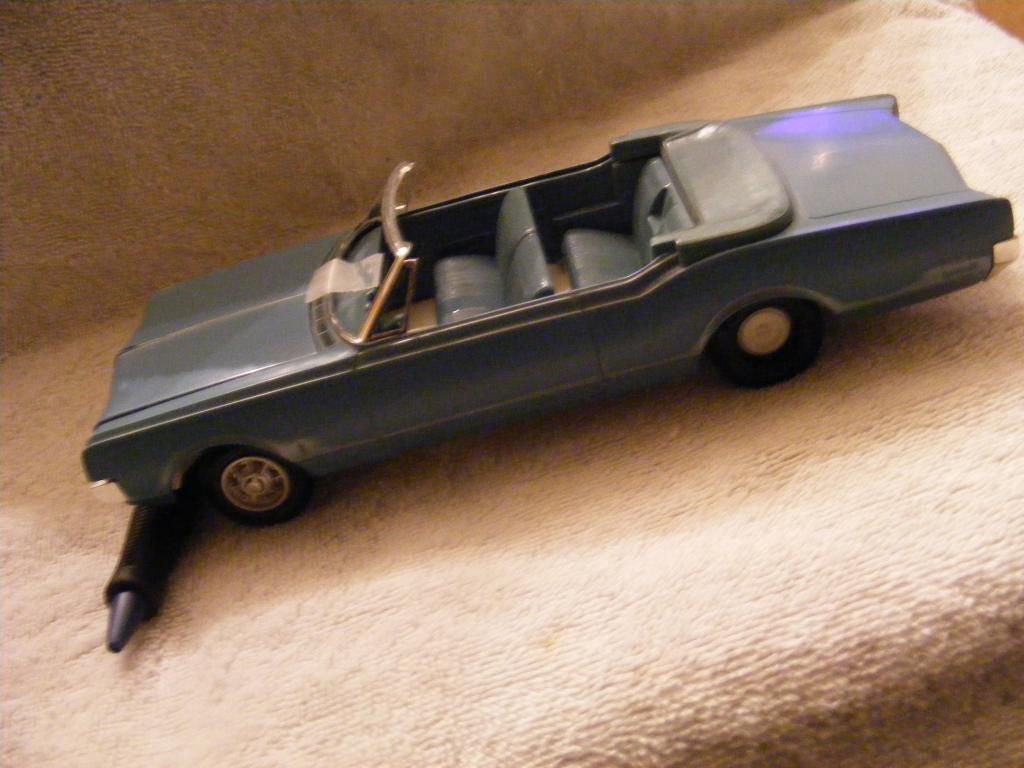 1965OldsmobileDynamic88Convertible1005_z