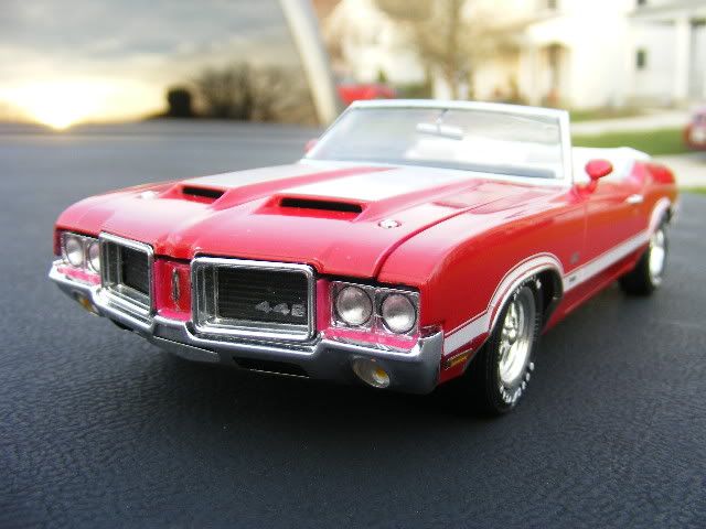 2010_03241972Olds442W30Vert0003.jpg