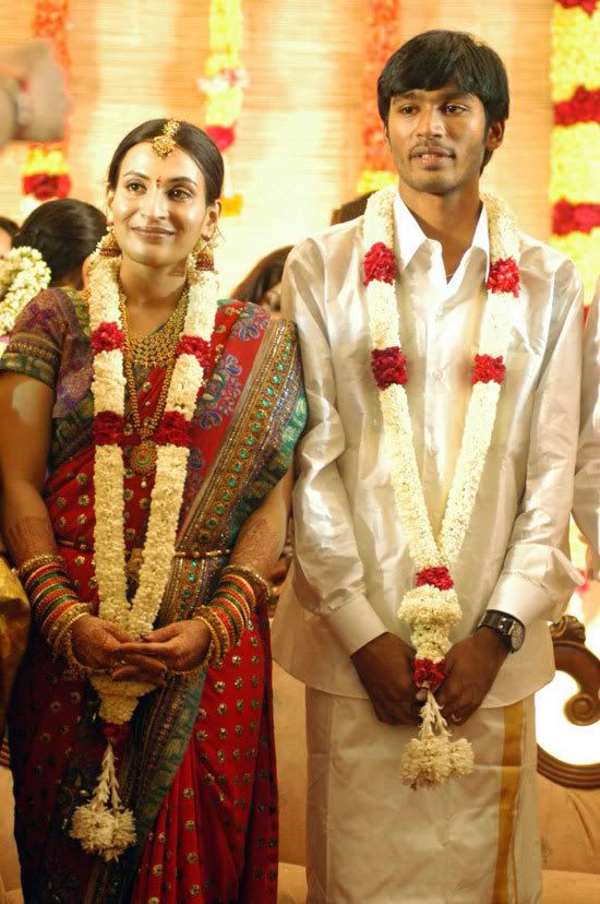 09Dhanush Aishwarya rai wedding pictures