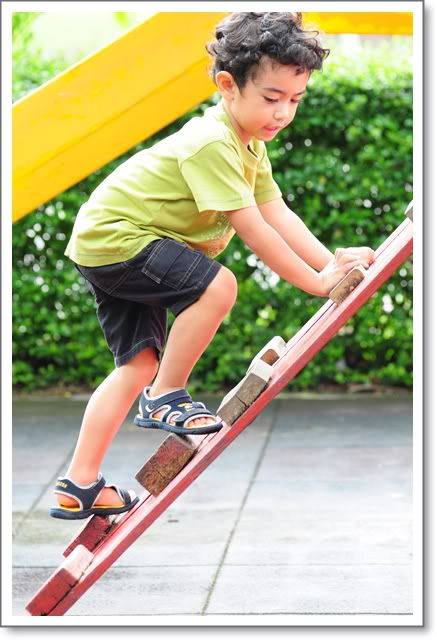 สวนรถไฟ วันอาทิตย์ที่ 31 พฤษภาคม 2552 ติดตามอาการป่วยของลูกครับ
