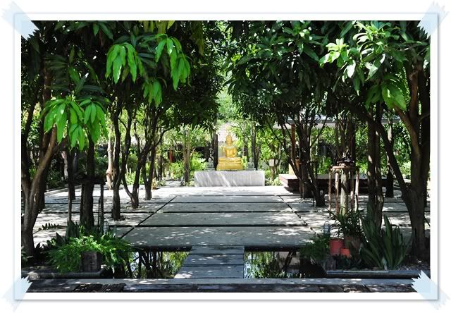11 ก ค 52 หอสมุดธรรมสมาธิ พุทธมณฑลอีกแล้ว