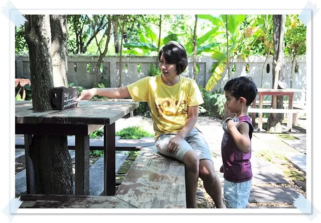 11 ก ค 52 หอสมุดธรรมสมาธิ พุทธมณฑลอีกแล้ว