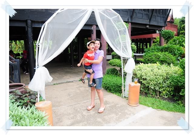 18 ก ค 52 ไปเที่ยวอยุธยาครับ