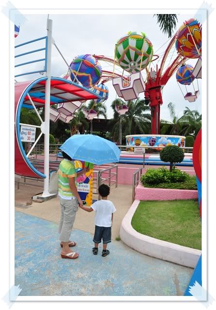 7 ส ค 52 งานวันแม่ที่ รงเรียนลูก เที่ยวสวนสยามครับ