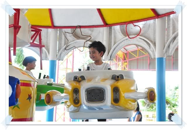 7 ส ค 52 งานวันแม่ที่ รงเรียนลูก เที่ยวสวนสยามครับ