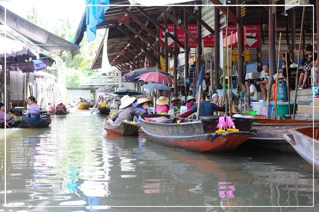 บ้านหอมเทียน อ สวนผึ้ง ควันหลงจาก ซีนเนอร์รี่ รีสอร์ทครับ