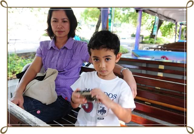 ไปเที่ยวสวนสัตว์เขาดินครับ 7 พ ย 52