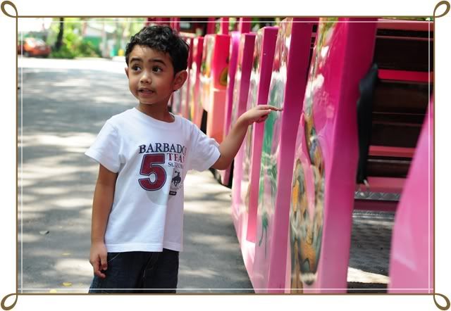 ไปเที่ยวสวนสัตว์เขาดินครับ 7 พ ย 52