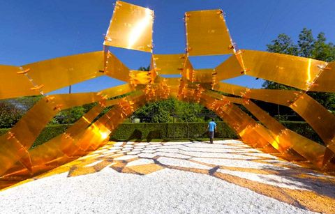 photo Honey-Scape-Goncalo-Castro-Henriques-X-REF-lead2_zps6cc42c99.jpg