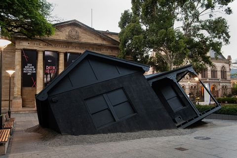 photo 002-LANDED-IAN_STRANGE-CHC5060-house-installation-musueum-exhibition-biennial-of-australia-art-2014-dark-heart-_zps1828665a.jpg