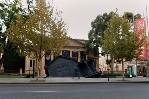 photo 004-LANDED-IAN_STRANGE-CHC5114-wide-artgallery-home-black-artwork-sculpture_zps306dc087.jpg