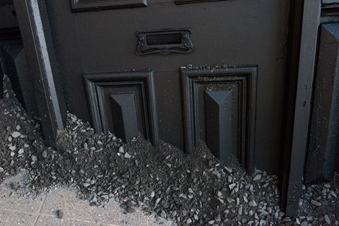photo 006-LANDED-IAN_STRANGE-CHC4896-biennial-installation-sunken-house-black_zpsbcedae25.jpg