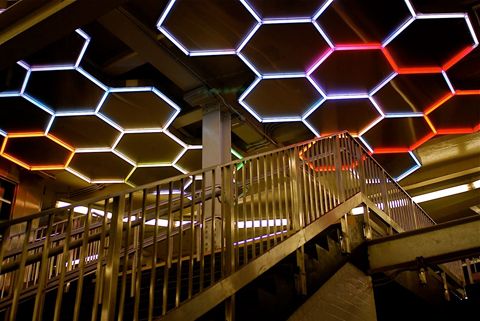 photo LEDLights_Installation_NYC_BleekerStSubway_ByLeoVillareal_zps532bc0fd.jpg
