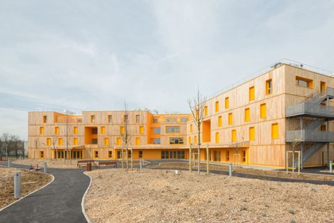 photo 517a8533b3fc4bd15c0001ae_morangis-retirement-home-vous-etes-ici-architectes_vei_morangis_hd-14__zpsa6bbe2dc.jpg