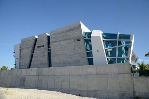 photo casa_gomez_sostutidio_sergio_orduntildea_architects_ILikeArch_05-550x366_zpsfd7b0944.jpg