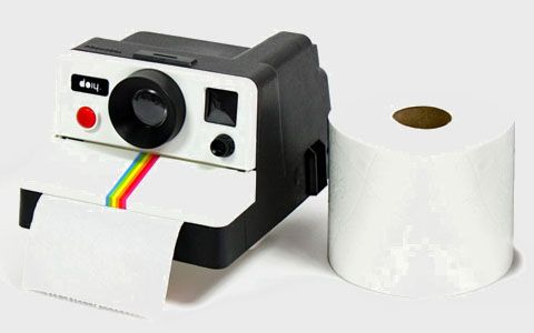 photo polaroll-polaroid-toilet-9979_zps92904952.jpg