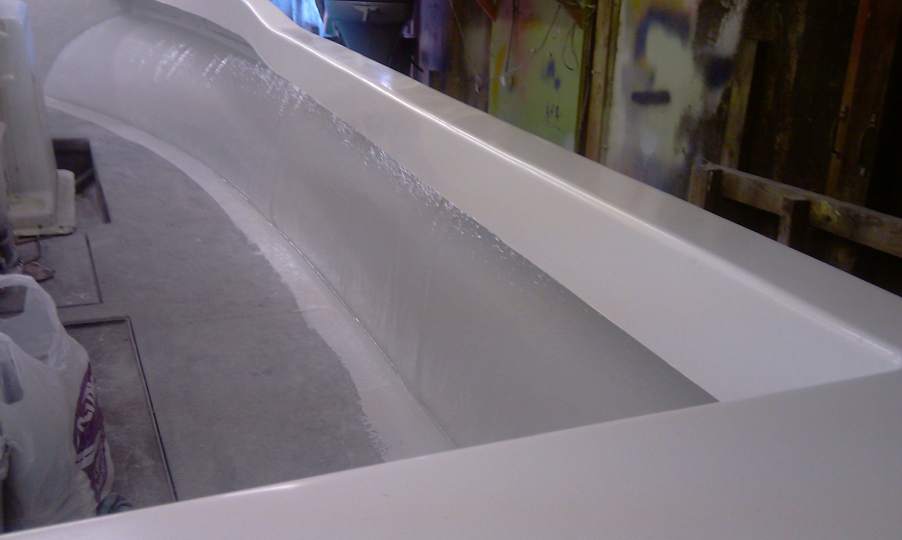 What's the difference between Flowcoat and Gelcoat?