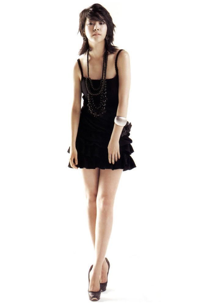 [Resim: HanJiMin_35.jpg]