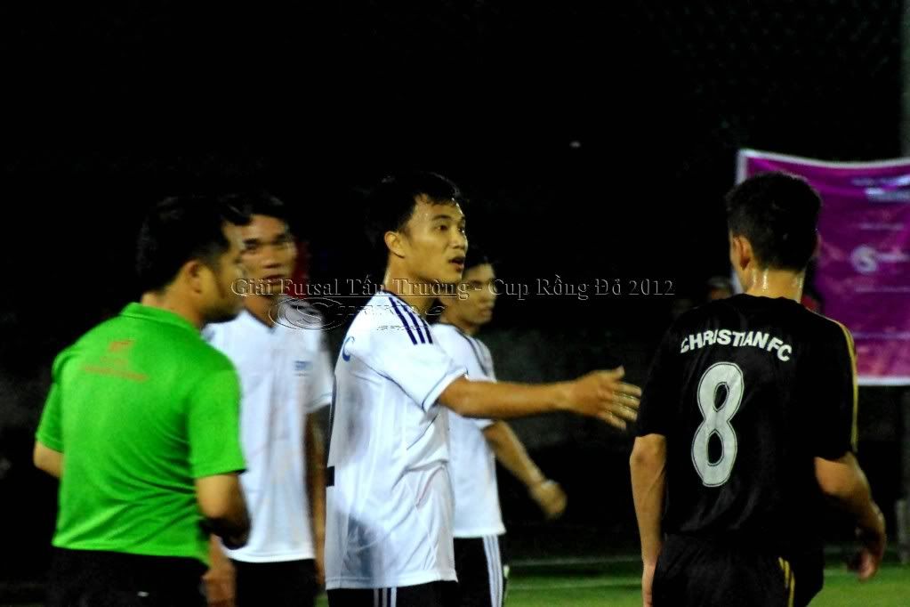 Bắt đầu mùa giải mới của hệ thống giải tấn trường futsal : Tấn trường cup 2012 - 5