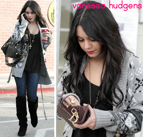  I saw this chunky cardigan on Vanessa Hudgens and fell in love with it.