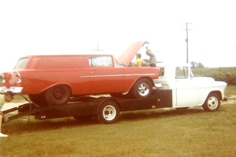 Here's a pic of Ed's'56 on the ramp truck and his J SA'65 Biscayne from