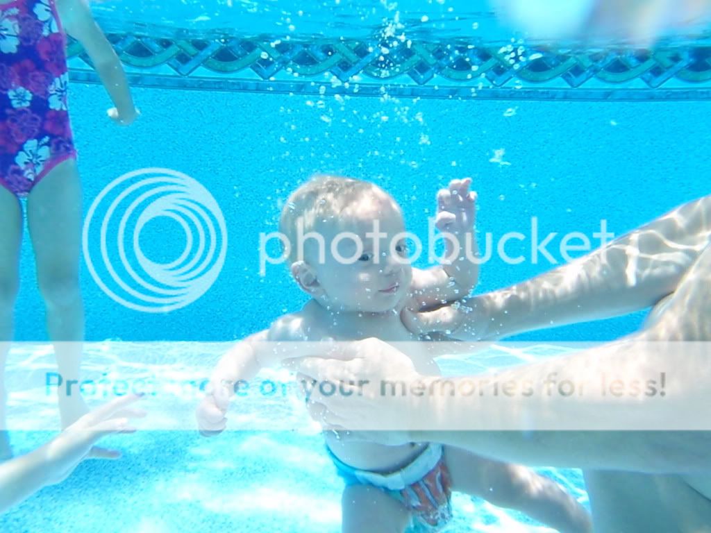 "Dunking" underwater during swimming lessons? BabyCenter